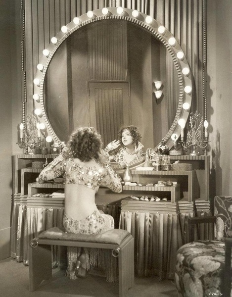 🐌 Fantastic Skincare: Hot Snails, Summer in the City - Now with added shelf porn!