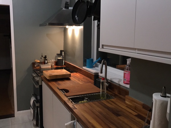 Anyone able to recommend a kitchen design/fitting service in Bury?