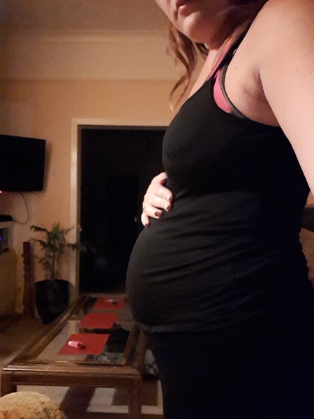 January Babies #4 - Blooming in to second trimester!