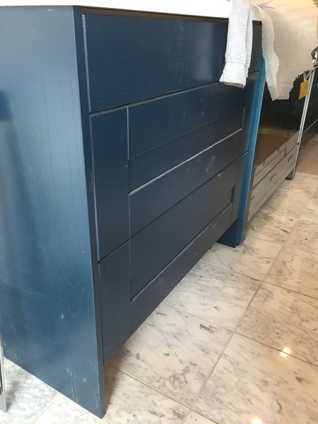 Navy/ dark blue kitchen cabinets, where else to find?