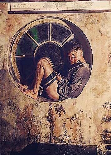 I need a Tom Hardy thread. Who's with me?