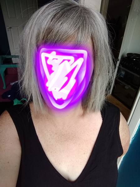 Did anyone else start greying in their 20s?