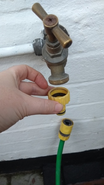 Potentially silly garden hose question