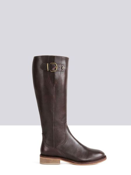 What colour skinnies with these boots?