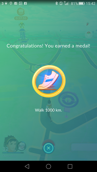 Pokemon Go #12: "It's in the trees! It's coming!" The Houndooms of love are calling me (to join in a raid).