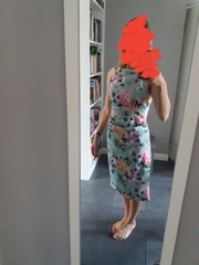 Does this dress make me look like a kangaroo?