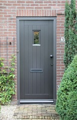 Help me cheer up my frontage!