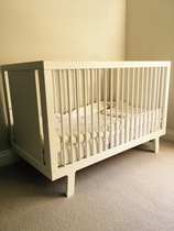 Magnific Crib and toddler bed model sparrow Oeuf