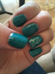 Anyone do their own gel nails/Shellac or similar?