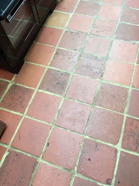 Anyone know about floor tiles and wet underfloor heating?
