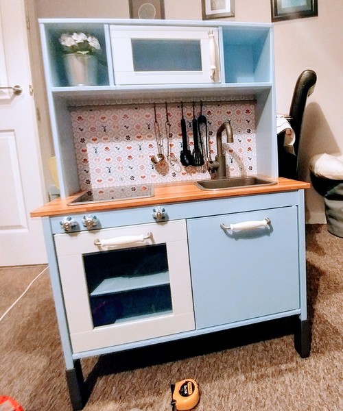 Recommend me a children's kitchen
