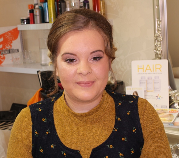 Help! Wedding Makeup (Pictures)