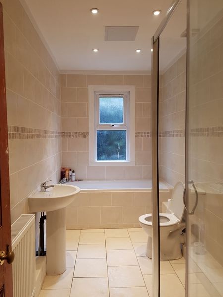 Help me with all my bathroom questions! (+ preferably show me yours!)