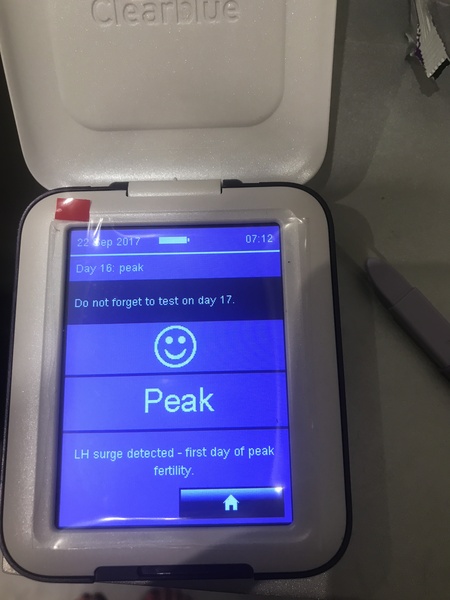 Clearblue advanced fertility monitor (new one with touchscreen)