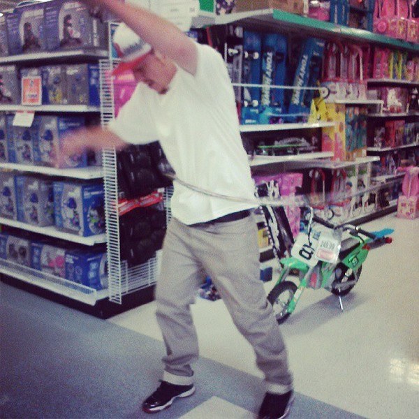 AIBU to think this mum was attention seeking?