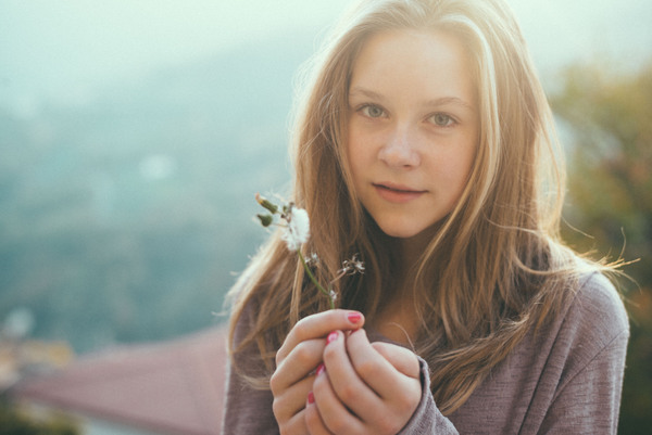 Can anyone recommend a good portrait photographer in London?