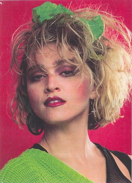 AIBU To be bemused by current  make up trends?