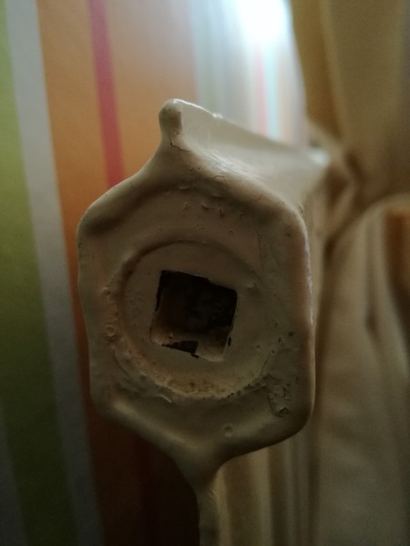 What tool do I need to bleed this radiator?