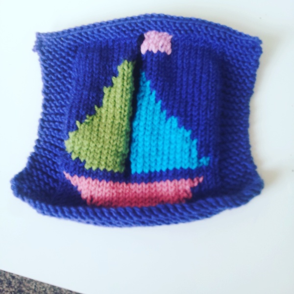 Woolly Hugs. Remembering Joseph, we are making a blanket for Trazzletoes and family, can you help?