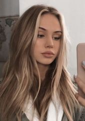Help, what shades of blonde are these pics. Hairdresser later today!