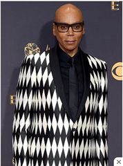 fashion taking over at award ceremonies