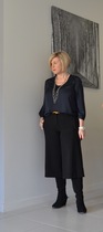 Cropped wide leg trews and footwear. Help!