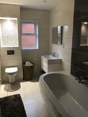 Help me with all my bathroom questions! (+ preferably show me yours!)