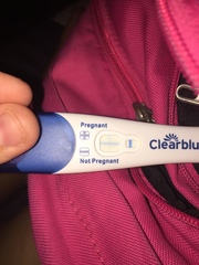 How do you tell the difference between an evap line and a faint BFP?