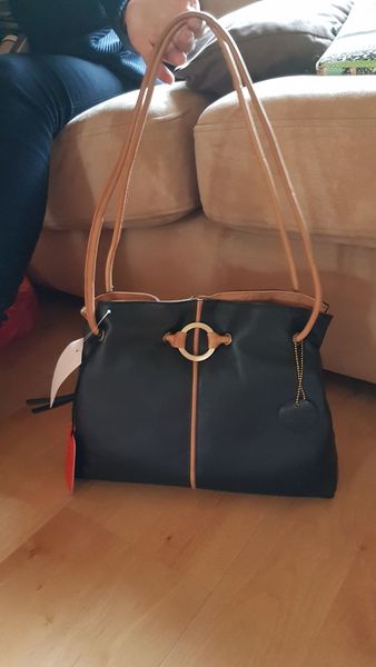 Honest opinion on this handbag please.