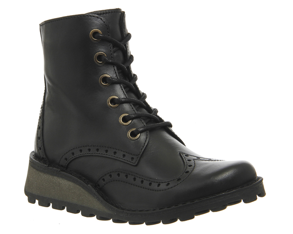 Comfy boots for the vain...