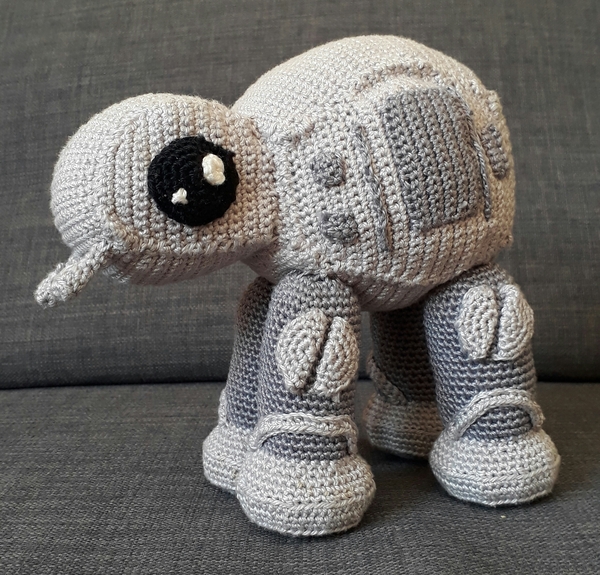 Reading complicated crochet patterns