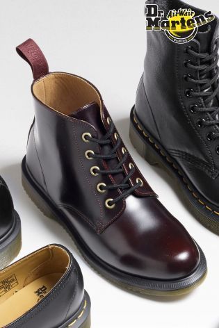 Doc Marten wearers, come gather and talk to me...