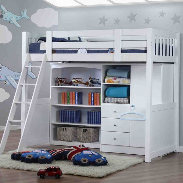 Making best of a tiny room