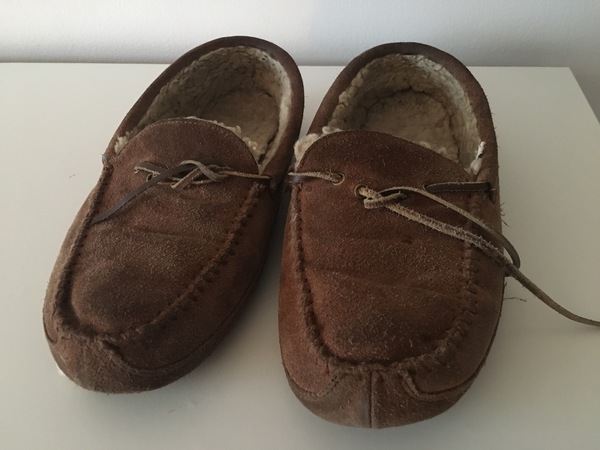 Men's slippers (pic included)