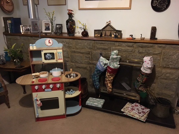 Recommend me a children's kitchen