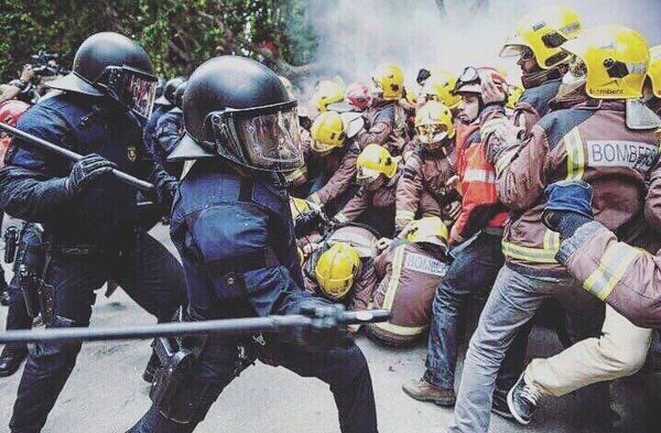 Petition to make Mariano Rajoy resign over Catalonia referendum violence