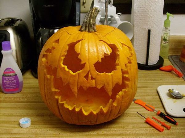 Share your Halloween preparation tips with Cadbury - £300 voucher to be won NOW CLOSED