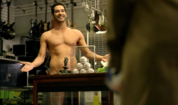 Swagger Inn 150: The one where the wenches do Strike (analysis) and that Santi Salvation thing.