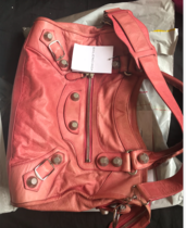 Dyeing Leather Bags