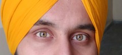 my eyes seem to change color