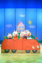 ***Win a family ticket to brand new show of "Peppa Pig's Adventure" ***