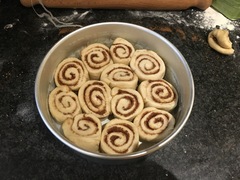 Frugaleering, cakes and baby talk