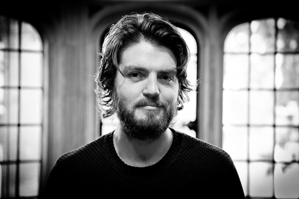 Swagger Inn 151: The One Where Wenches Are Blindfolded And Don’t Use Their Hands ..... Practising Bobbing For Apples Of Course <ahem>