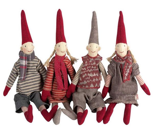 Does anybody here do Elf on the Shelf?