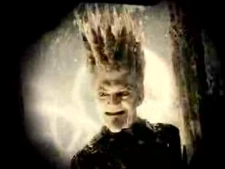 Does anyone else find the big metal Channel 4 man fucking terrifying?