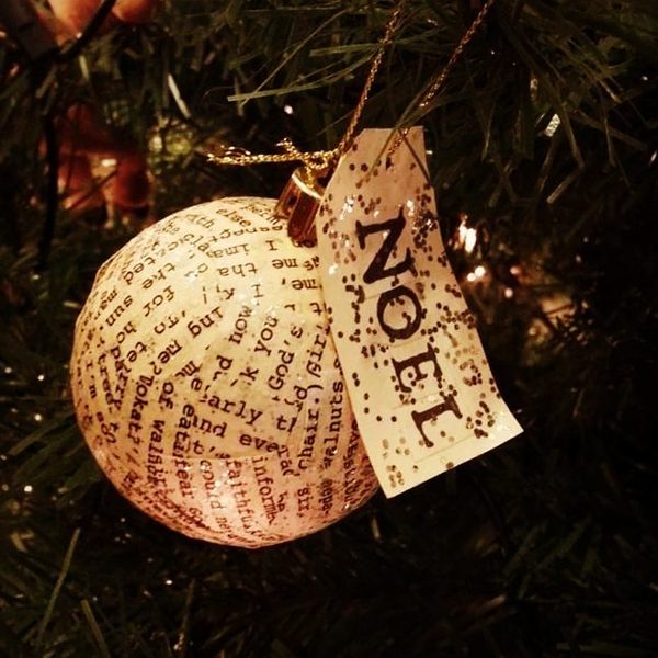 Christmas decoration theme/colours?