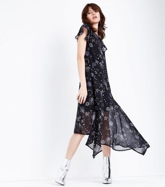 Anyone bought an outfit for Christmas parties yet!