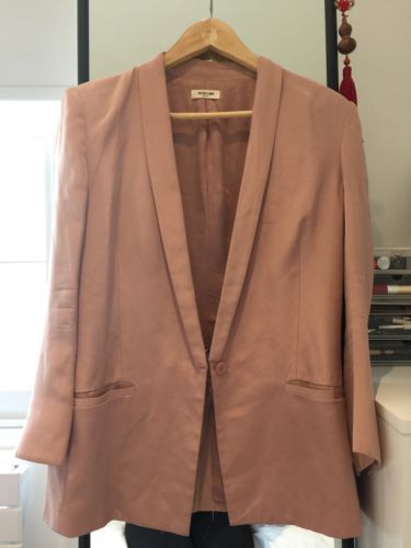 I've just got back from five days in Le Marais, and I've decided I want become Parisian, s'il vous plait.