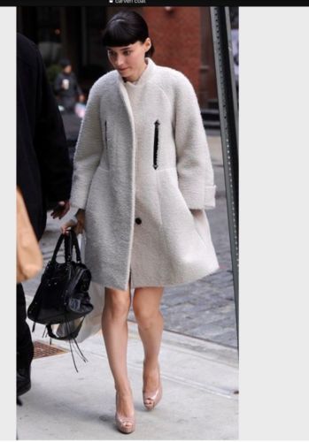 I've just got back from five days in Le Marais, and I've decided I want become Parisian, s'il vous plait.