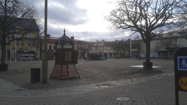 Swagger Inn 151: The One Where Wenches Are Blindfolded And Don’t Use Their Hands ..... Practising Bobbing For Apples Of Course <ahem>
